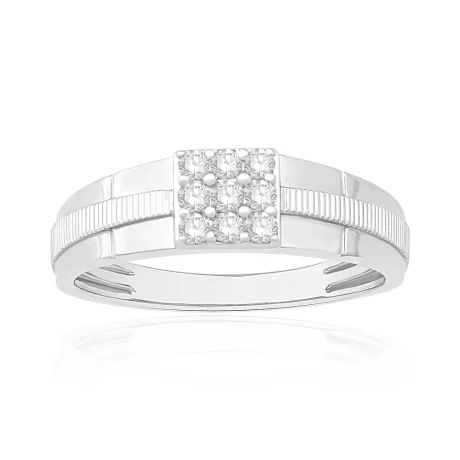 Diamond ladies multi stone solitaire Ring